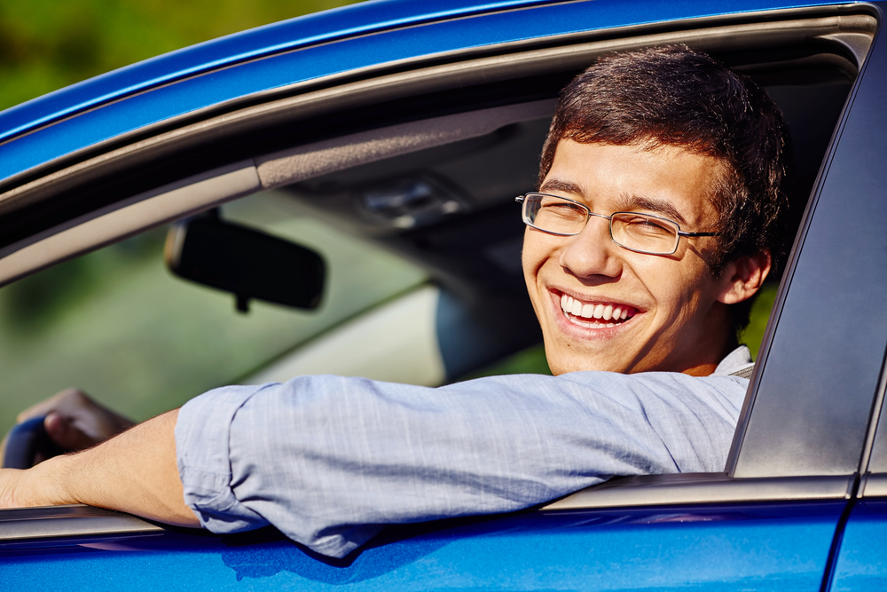 Is It Possible for College Students to Save on Car Insurance